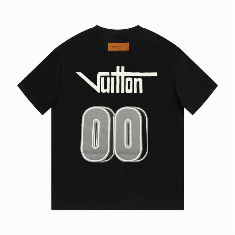 Louis Vuitton Men's T-shirts 1143